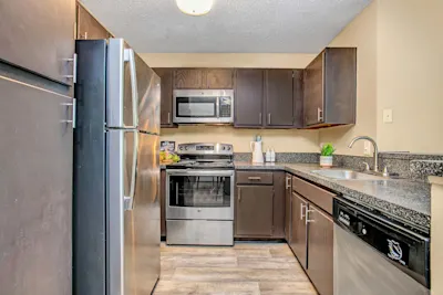 The Taurasi - 1 Bed 1 Bath - Kitchen