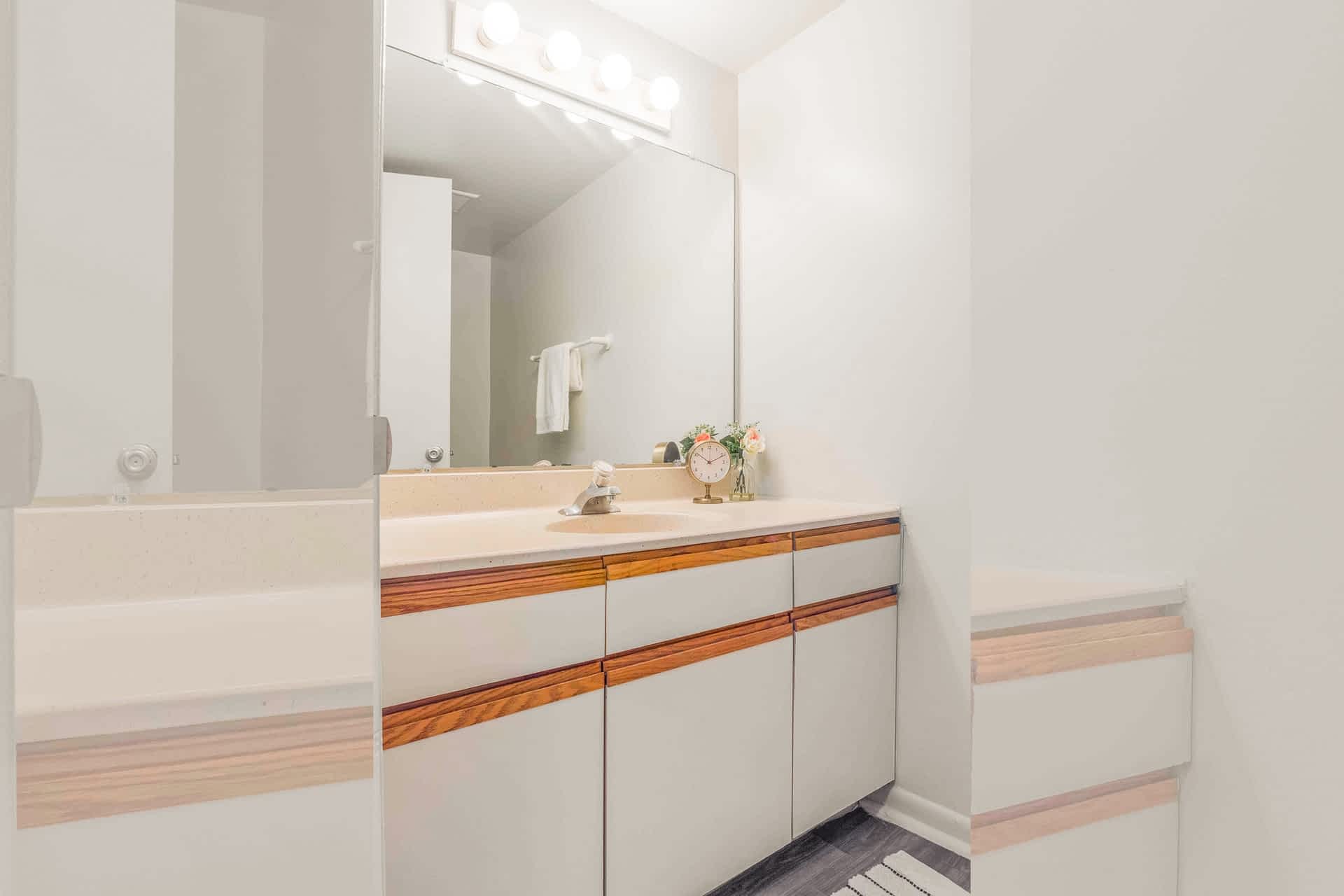 Drummond - 2 Bed 1.5 Bath - Master Bath
