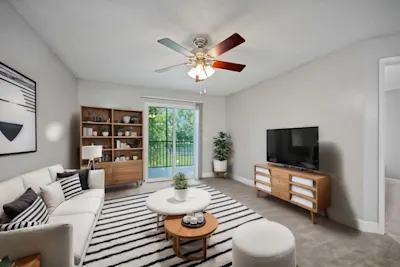 The Briercliff - 1 Bed 1 Bath - Living Room