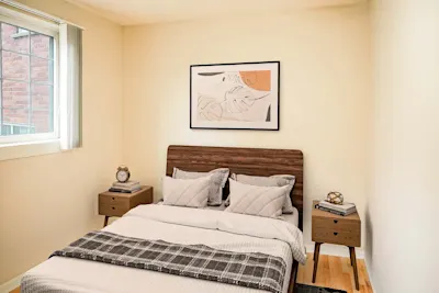 The Burlington - 1 Bed 1 Bath - Bedroom