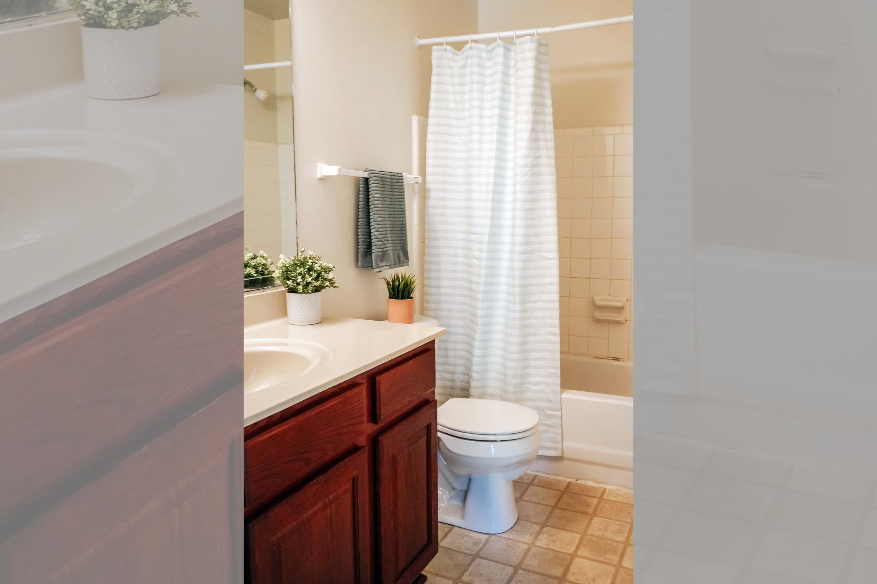 The Gaston & The Grand - 2 Bed 1 Bath - Bathroom