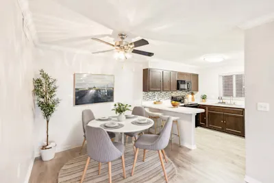 Wekiwa - 2 Bed 1.5 Bath - Dining Room
