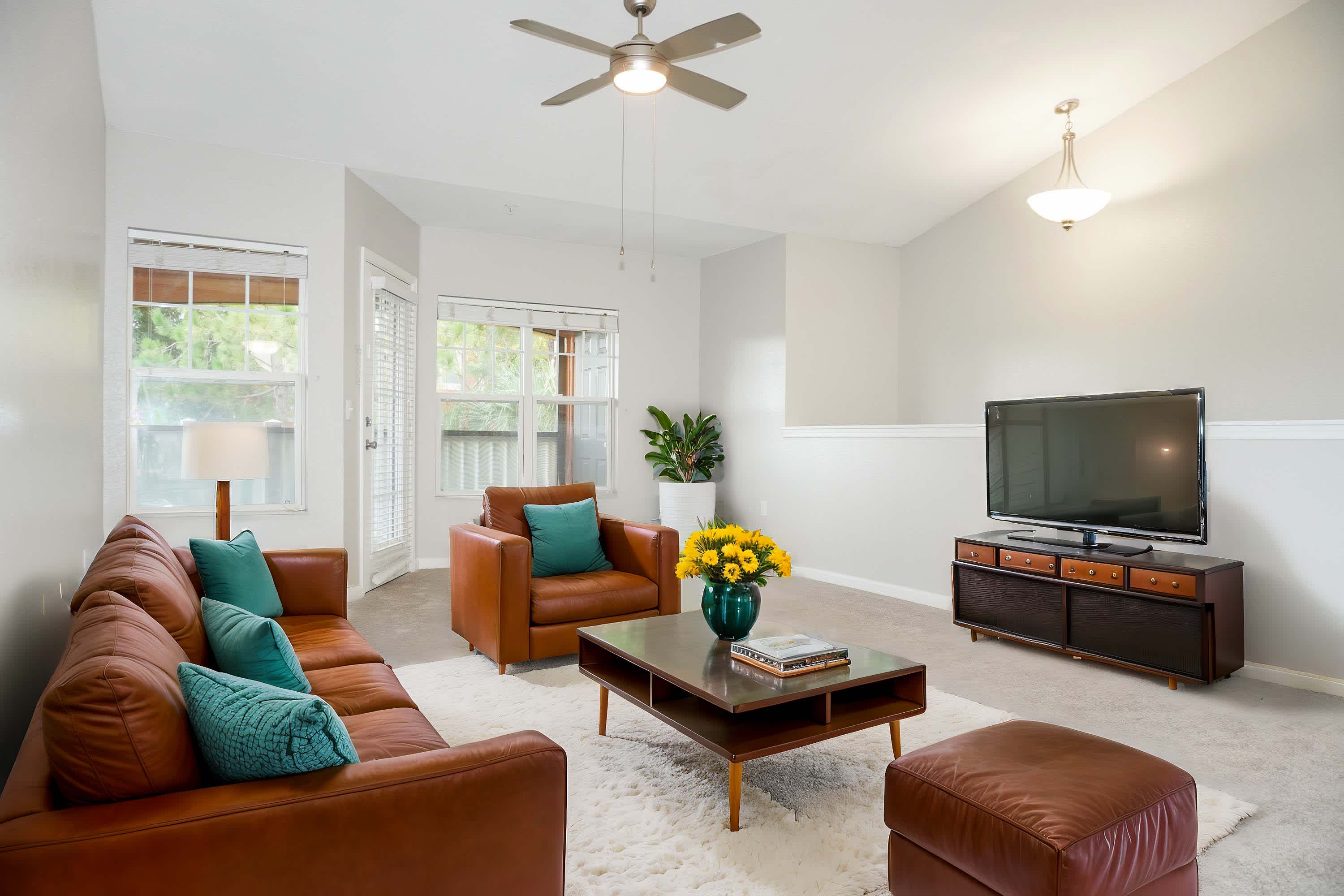 Giraffa - 1 Bed 1 Bath - Living Room