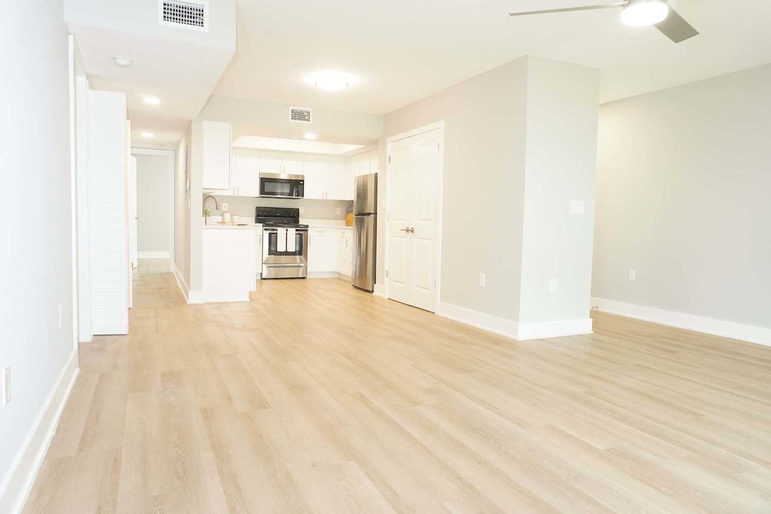 Media Gallery for Azure Winter Park apartments inWinter Park, Florida