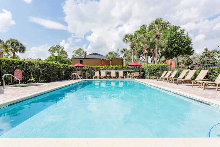 Portofino Apartments & Townhouses