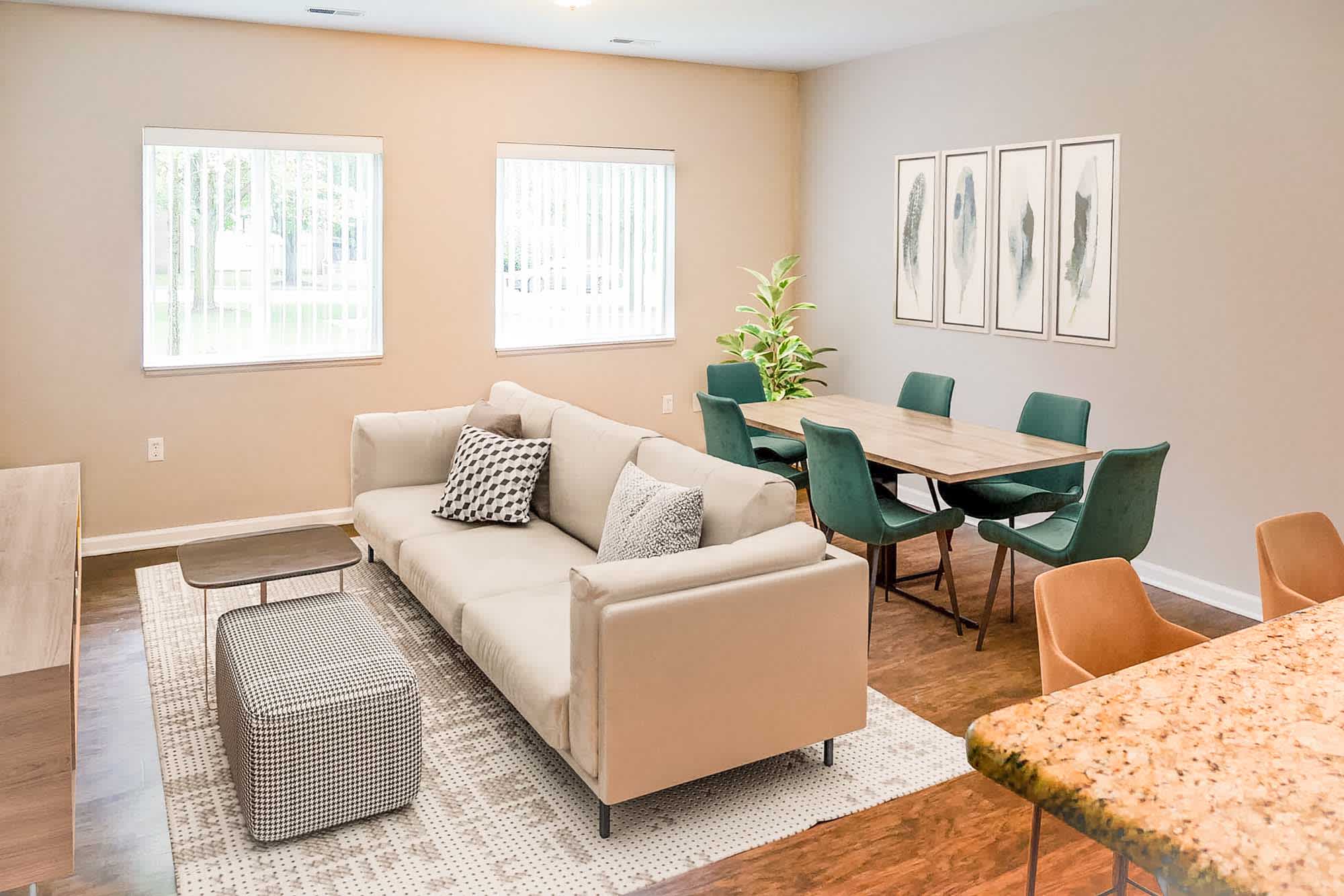 The Oak - 3 Bed 2 Bath - Living and Dining Area