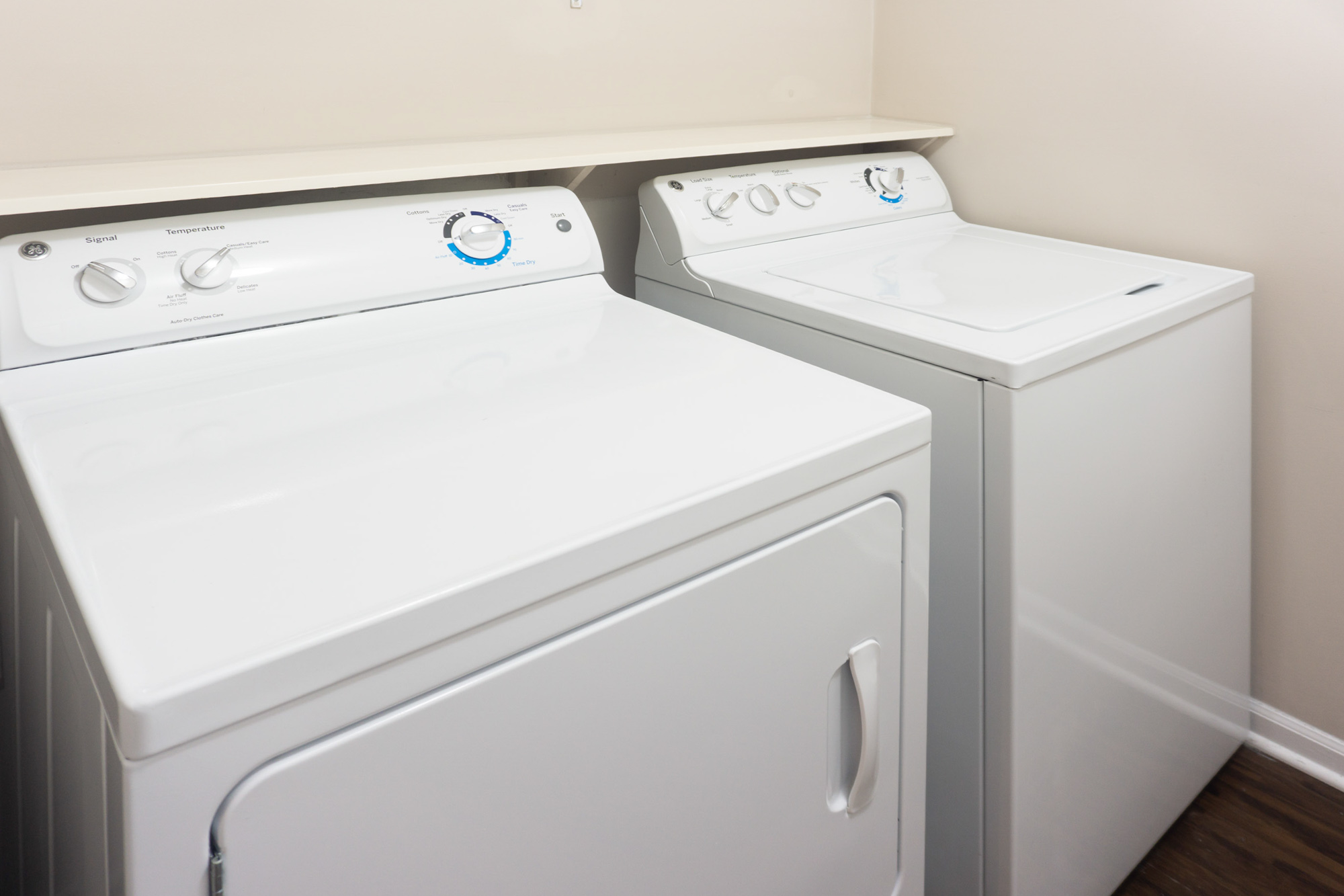 Washington - 1 Bed 1 Bath - In-Unit Laundry