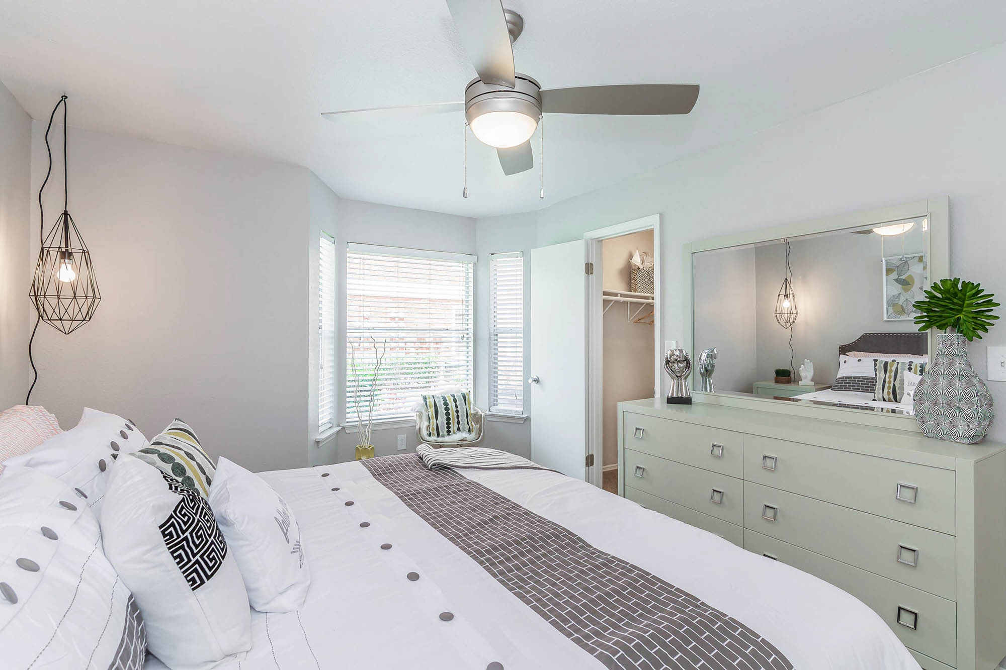 Captiva - 2 Bed 2 Bath - Bedroom 2