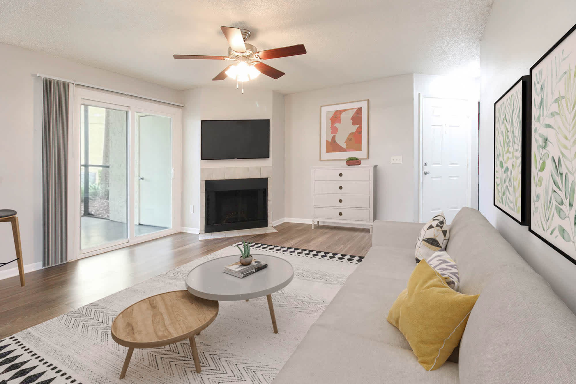 The Ashford - 1 Bed 1 Bath - Living Room