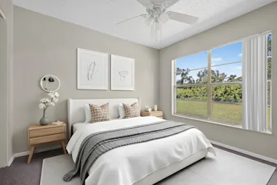 Lynx-2bed--1bath-bedroom