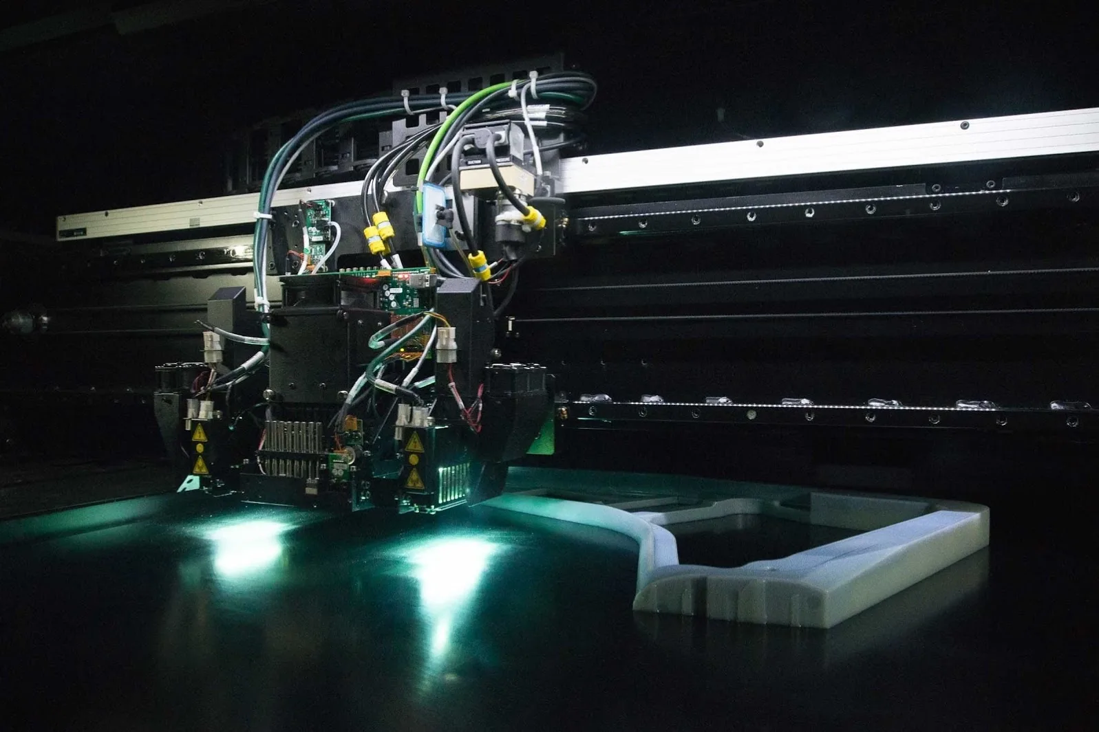 3DP 101 - A Material Jetting 3D printer in action