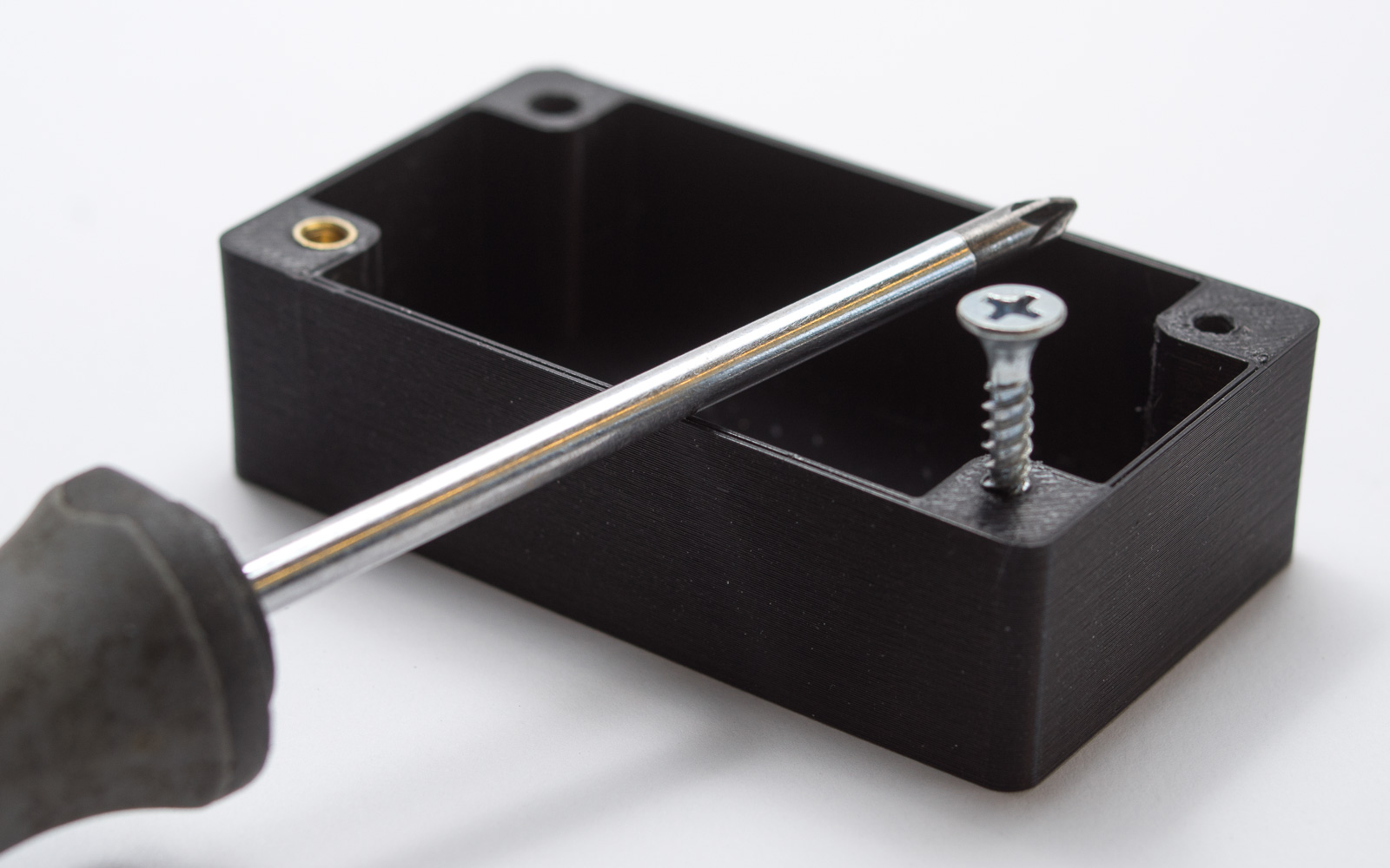 How do you assemble 3Dprinted parts? Practical tips on threads
