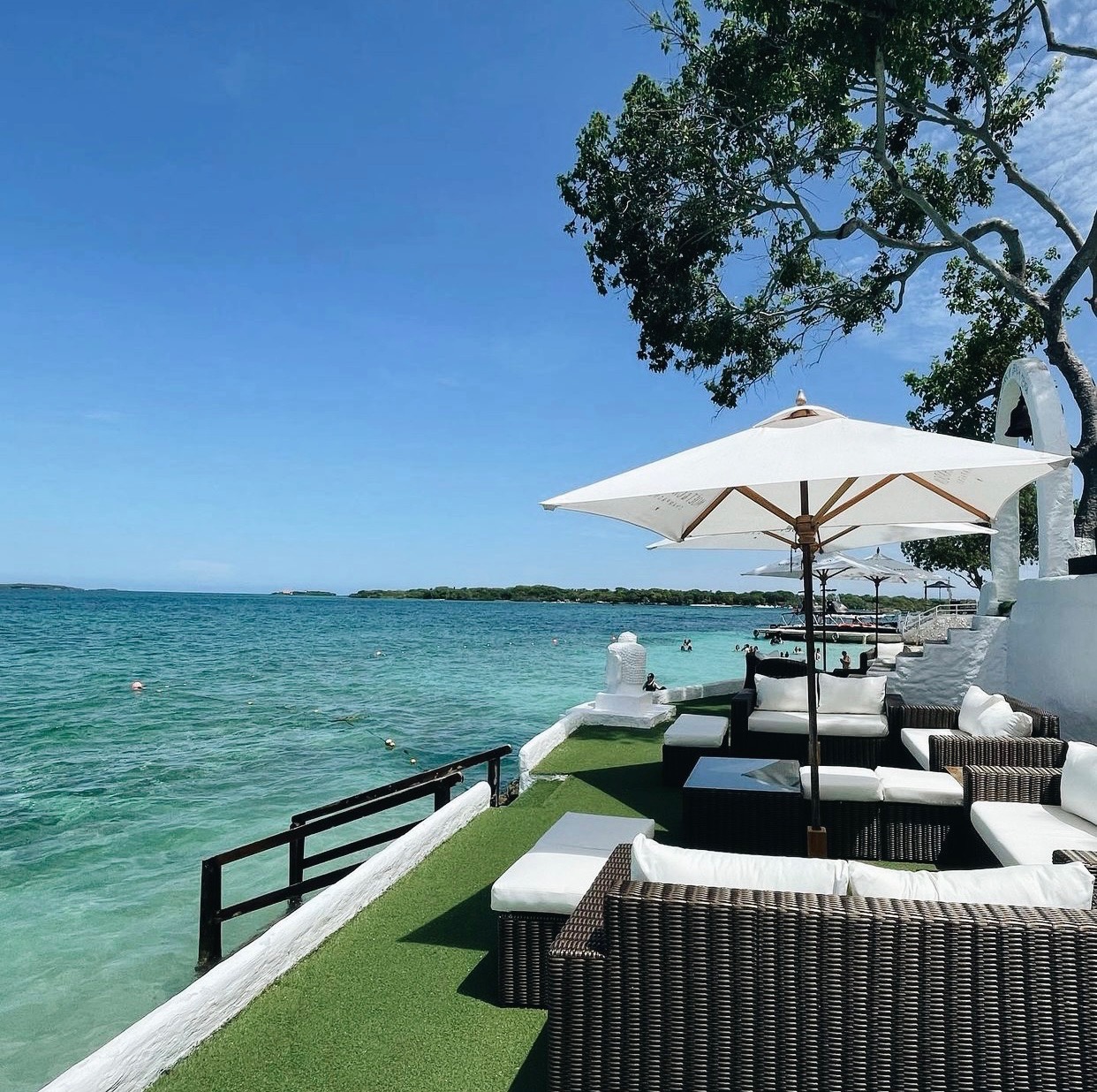 bora bora beachclub