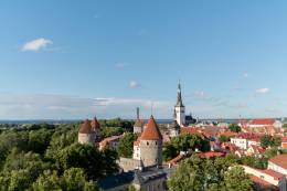 Vecchia vista della città di Tallinn.