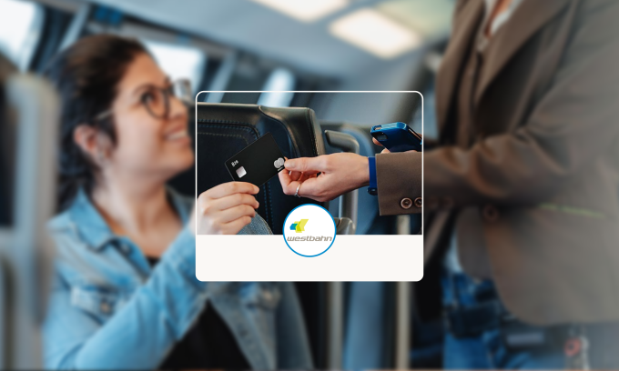 WESTbahn-Passagierin bezahlt mit ihrer N26 Mastercard.