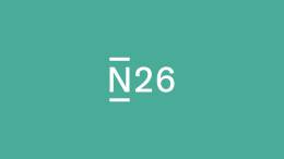 Un logo de N26 sobre un fondo de color verde azulado.