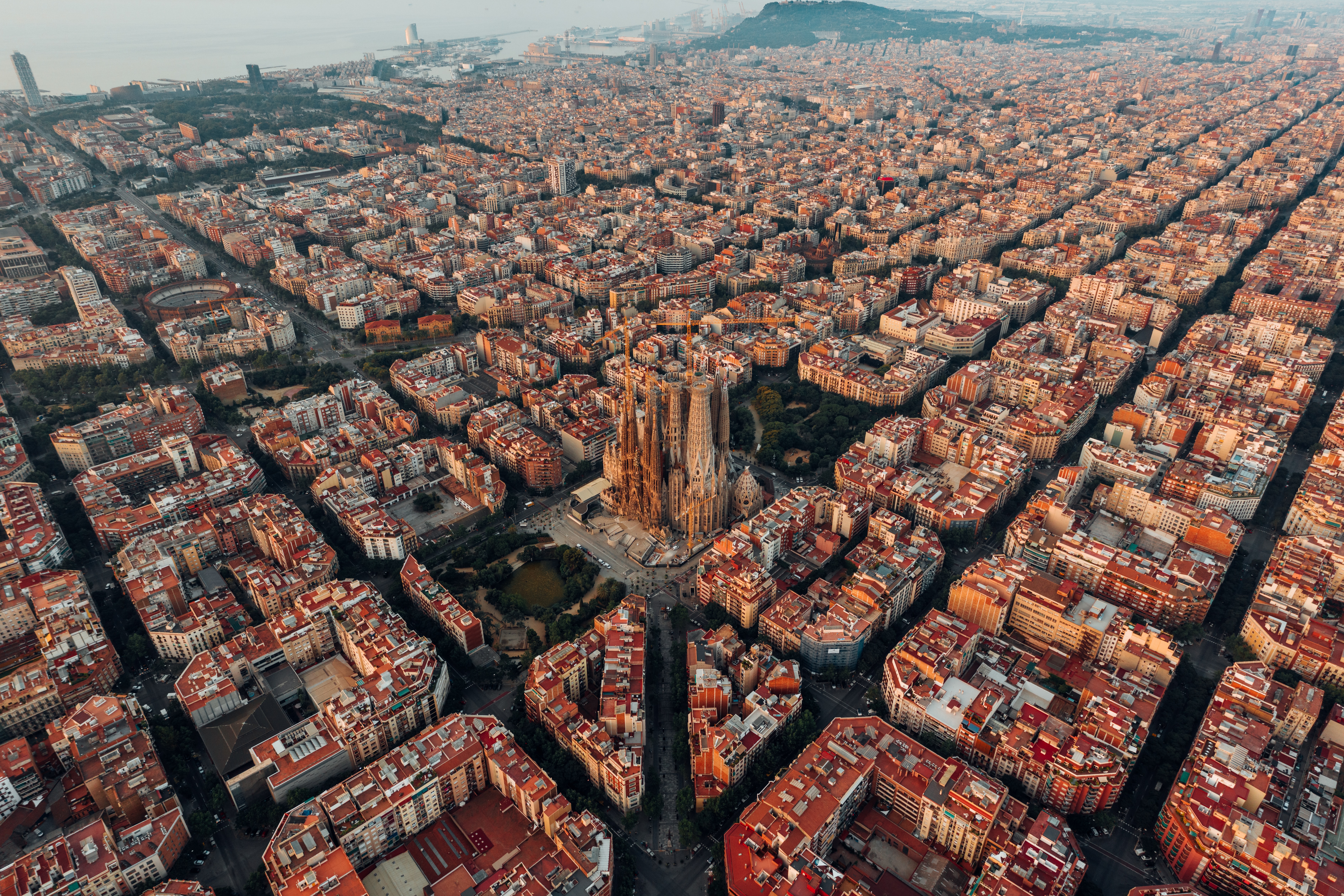 Being an Expat in Barcelona: Housing, Work, and More