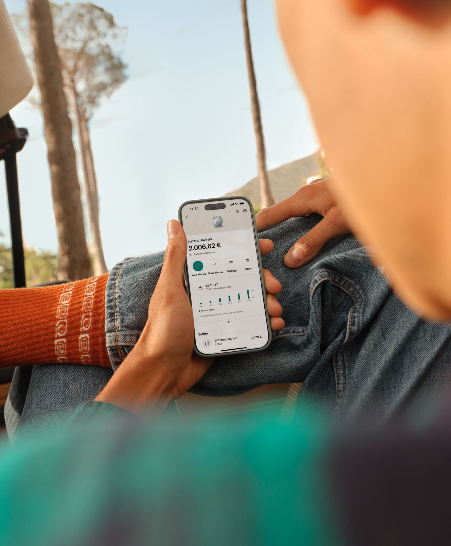 Love your bank | Spend, save, and invest in one app