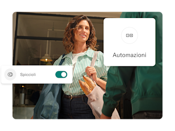 Una donna tiene la spesa, con carte sovrapposte che mostrano la funzione "Arrotondamenti" attivata e un'icona "Automazioni".