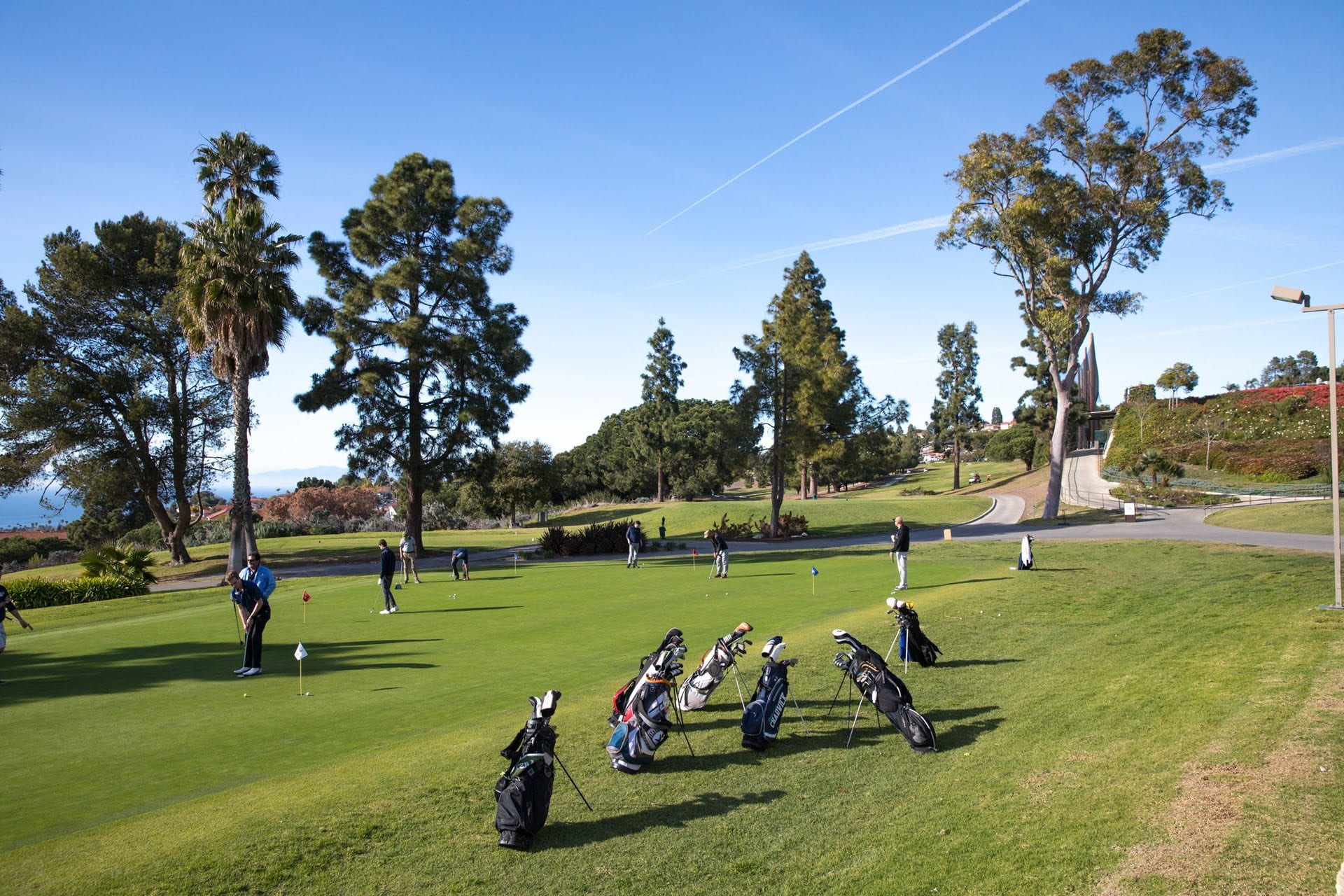 Golfers on the practice putting green at Los Verdes Golf Course in Rancho Palos Verdes. Photo courtesy LA County Parks (https://parks.lacounty.gov/los-verdes-golf-course/). Used for editorial coverage.