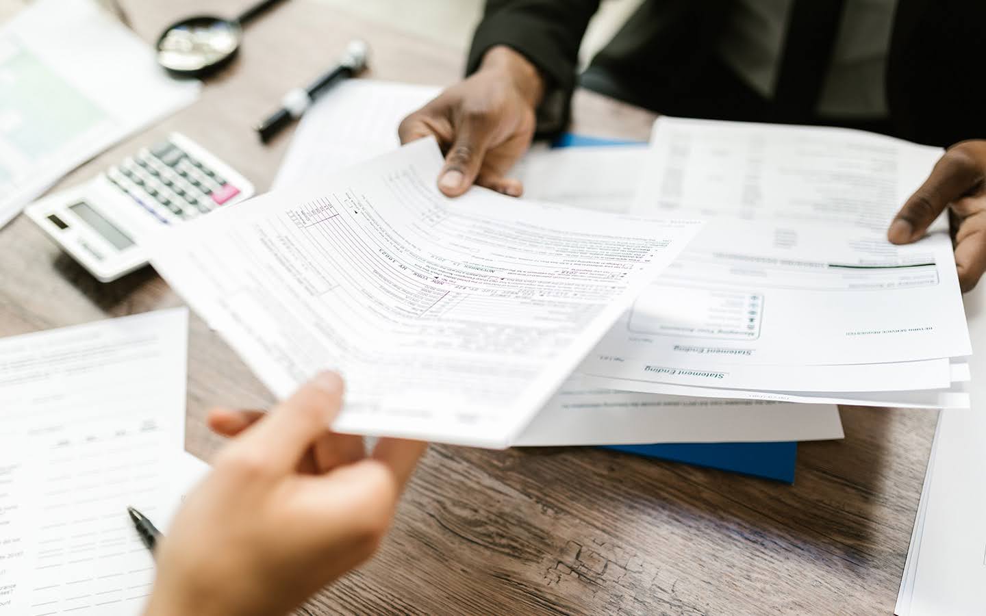 shopify-store-invoice-compliance