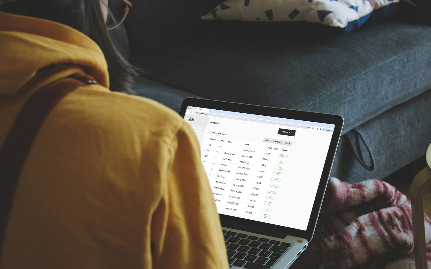 shopify-store-invoice-compliance