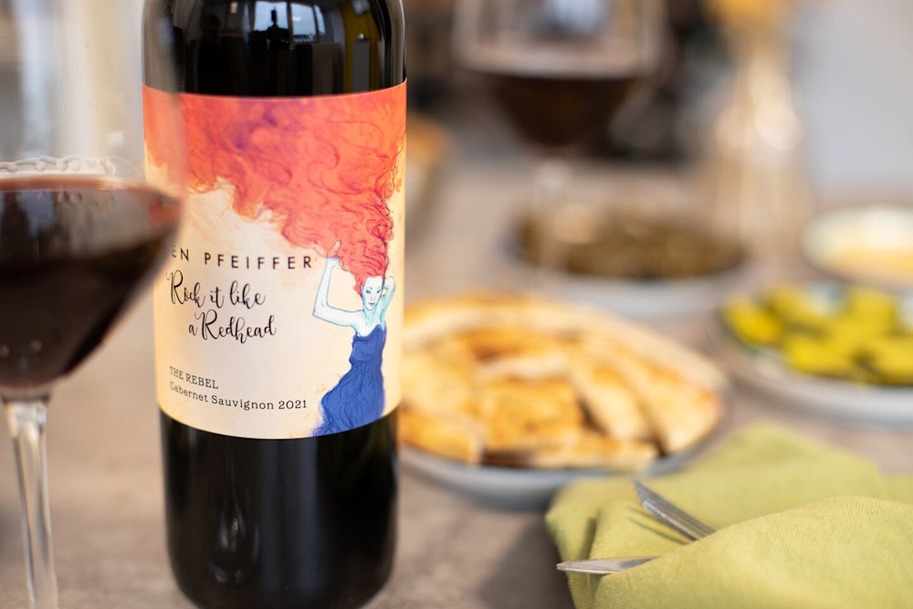 Now in it's 11th vintage, Jen's classic Cab pops with rich blackberry, black cherry and ripe blueberry flavors, all wrapped up with delicate spice from oak aging for one sleek, elegant red.