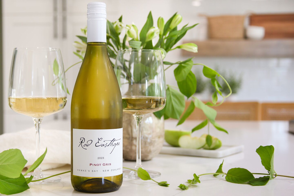 Marlborough isn’t just Sauvignon: Rod Easthope’s Hawkes Bay Pinot Gris has been receiving rave customer reviews for 9 vintages in a row.