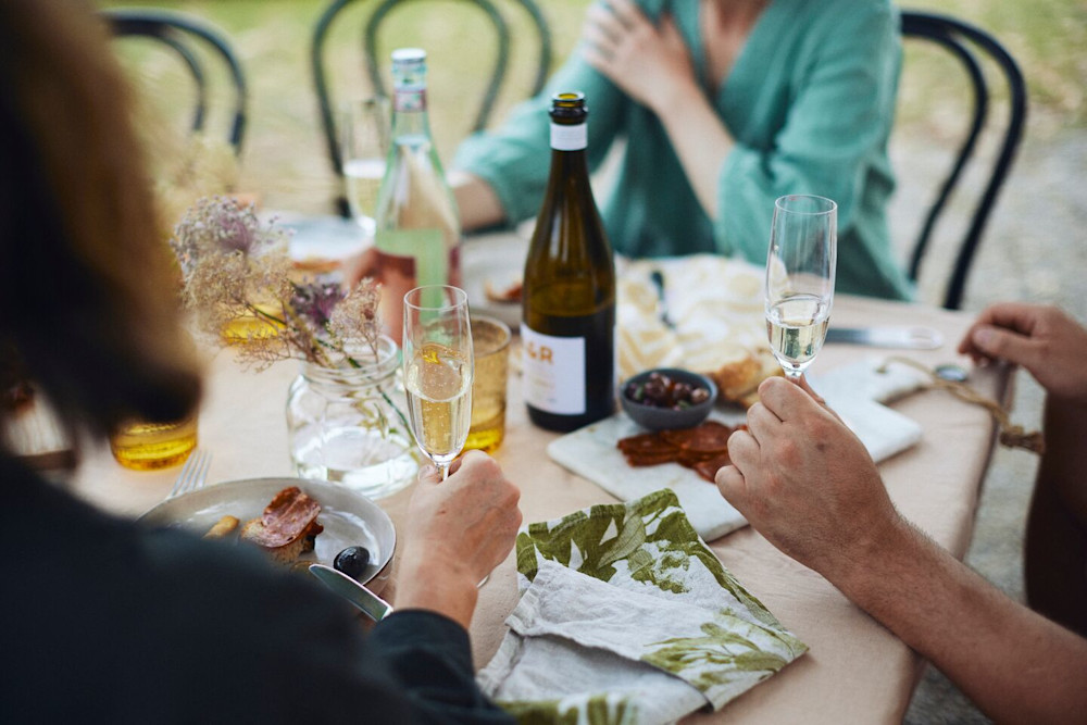 A tasty meal, good company and sunshine are always a great pairing with a glass of fizz.