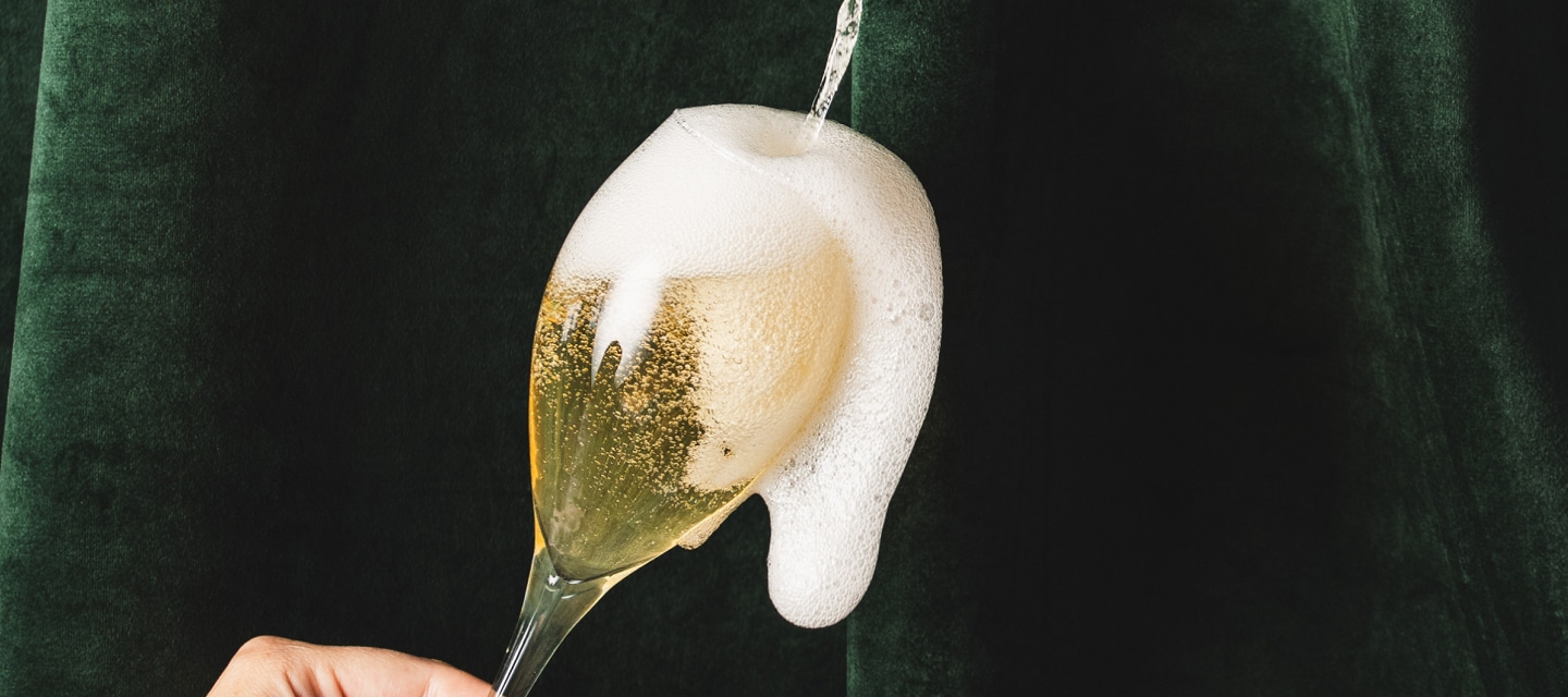 sparkling wine blog-hero-desktop