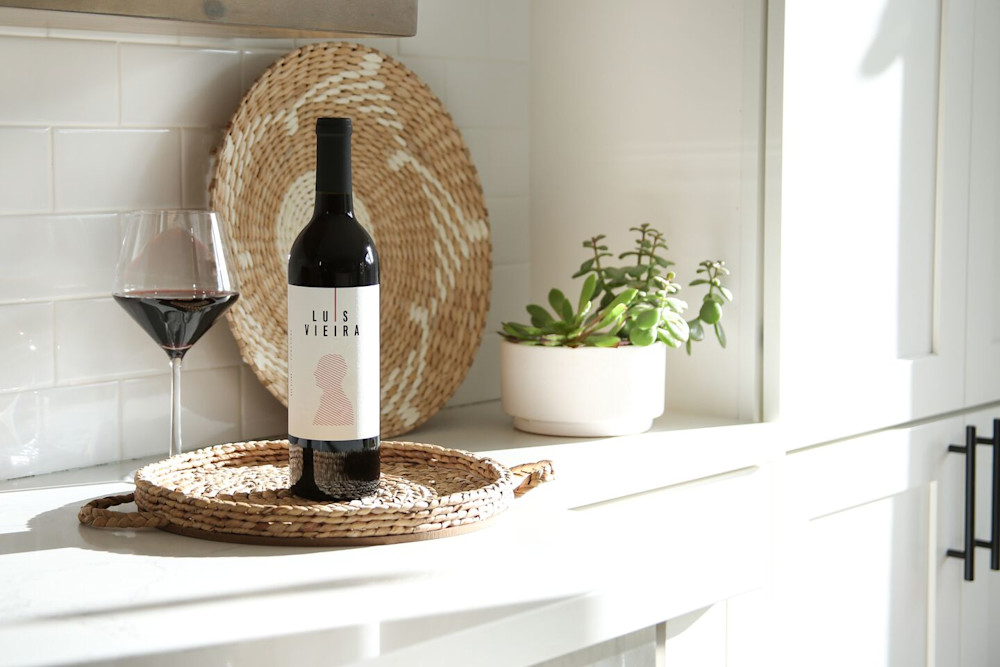 Luis Vieira’s Alicante Bouchet Blend. Vibrant cranberry, blackberry and black plum flavors, blending into a smooth finish.