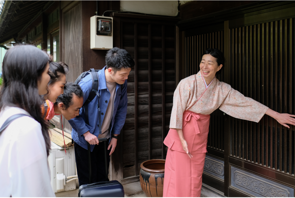 Ryokan_Front_Desk