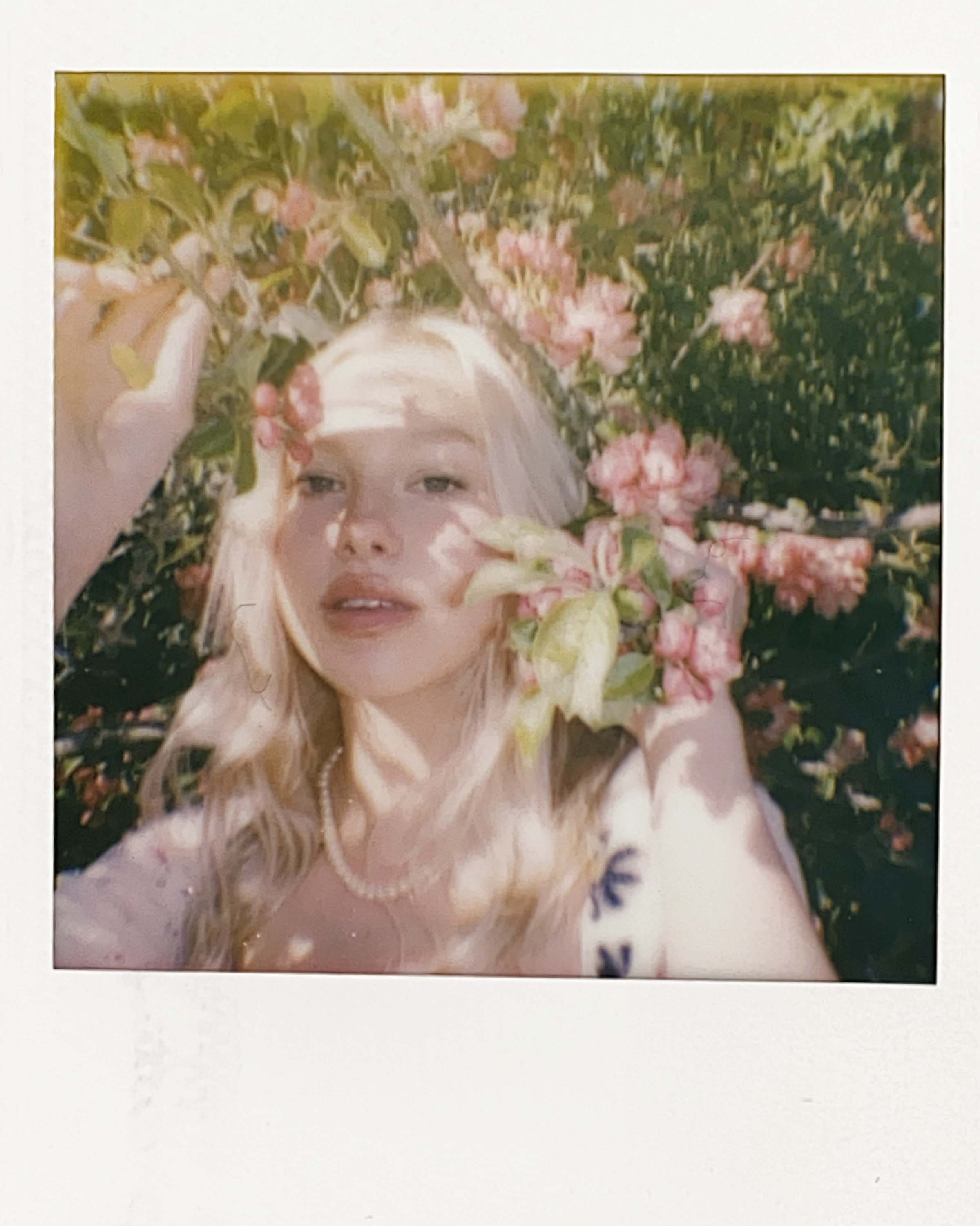 Polaroid Go Urban Outfitters