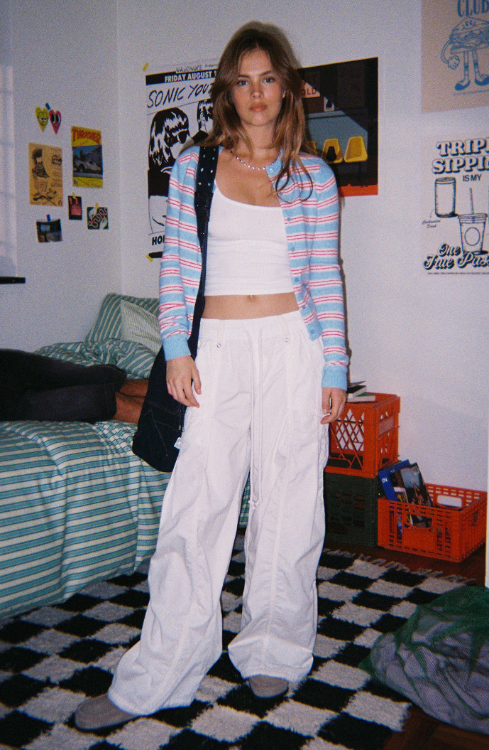 Urban Outfitters: Men's & Women's Clothing, Homeware & Decor