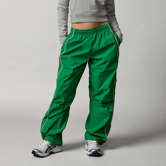Buy Women Neon Green Side Slit Fleece Jogger Pants Online At Best Price 