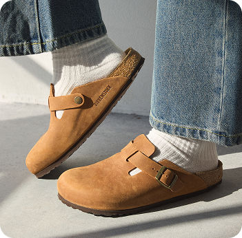 (2枚)アーバンアウトフィッターズ　プレート　ロブスター　新品　① Shop All Brands | Urban Outfitters