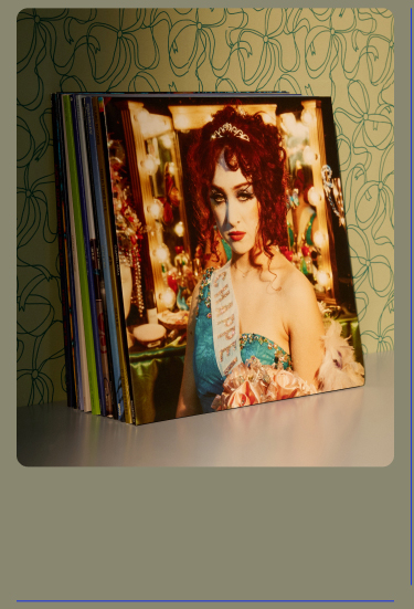 Clairo / アーバンアウトフィッターズ 限定 ライトピンクカラー盤 UO Exclusive Vinyl Records + Cassettes | Urban Outfitters