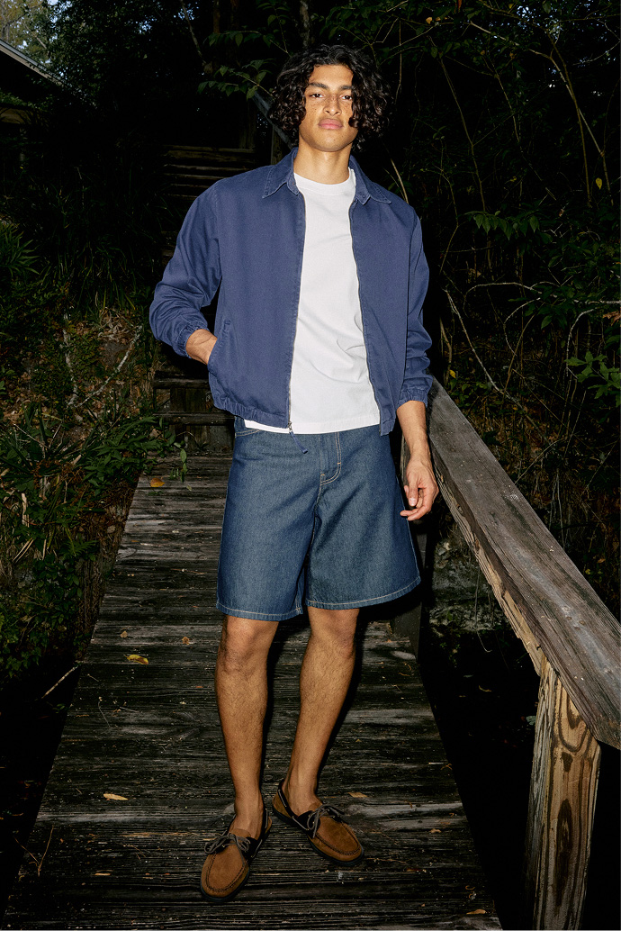 Urban Outfitters: Men's & Women's Clothing, Homeware & Decor