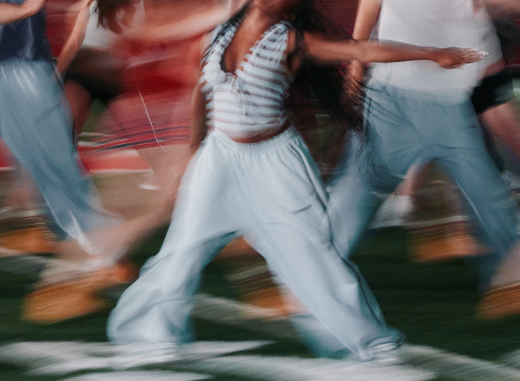 What to Wear to a Football Game in 2026