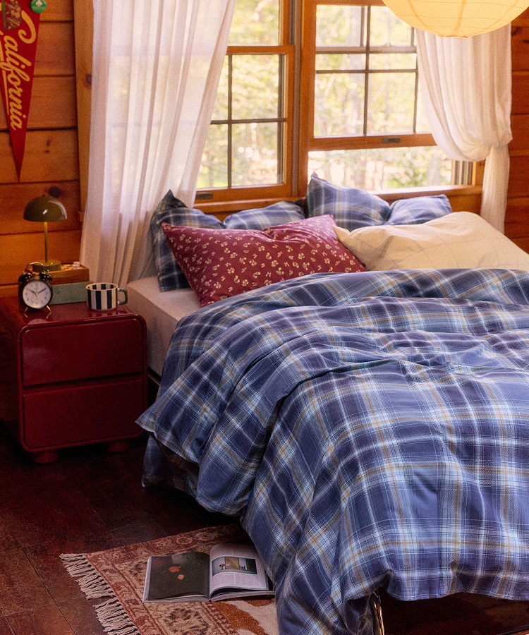 [日本未入荷輸入品]アーバンアウトフィッターズ　コンソール Urban Outfitters: Men's & Women's Clothing, Homeware & Decor