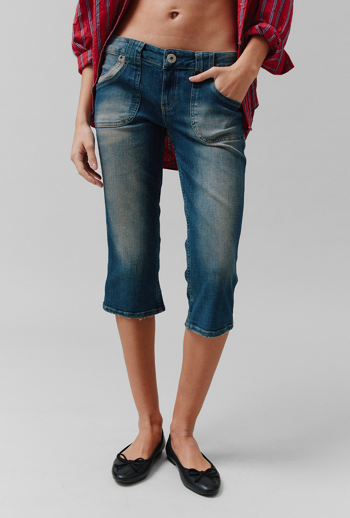 BDG Low-Rise Flare Jean — Alex Indigo, Urban Outfitters Hong Kong Official  Site