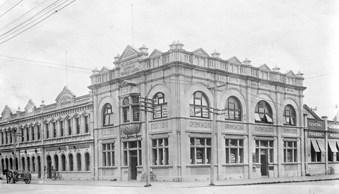 1910s-1920s photo of the New Zealand Shipping Company offices in Gisborne.