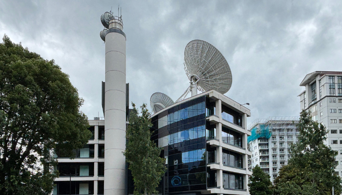 Image: TVNZ Auckland PA01 (https://commons.wikimedia.org/wiki/File:TVNZ_Auckland_PA01.jpg) by  Paora on Wikimedia Commons. CC0 1.0 (https://creativecommons.org/publicdomain/zero/1.0/deed.en). Image cropped.
