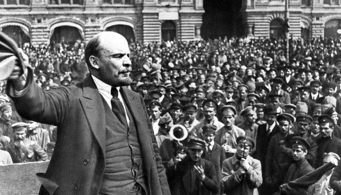 Image: https://commons.wikimedia.org/wiki/File:VladimirLeningivingaspeech.jpg (https://commons.wikimedia.org/wiki/File:Vladimir_Lenin_giving_a_speech.jpg) by [unkown] on Wikimedia Commons.
