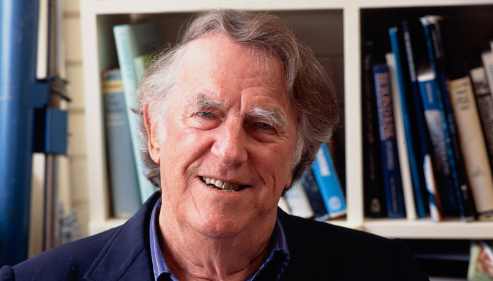 1990s colour portrait of Sir Edmund Hillary.