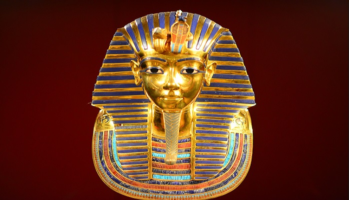Colour photo of Egyptian pharaoh Tutankhamun's gold mask.
