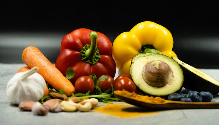 Image: Healthy Food - Colourful Fruit and Veg - 50191699151 (https://commons.wikimedia.org/wiki/File:Healthy_Food_-_Colourful_Fruit_and_Veg_-_50191699151.jpg) by [formulatehealth] on Wikimedia Commons. CC BY 2.0 (https://creativecommons.org/licenses/by/2.0/deed.en). Image cropped.
