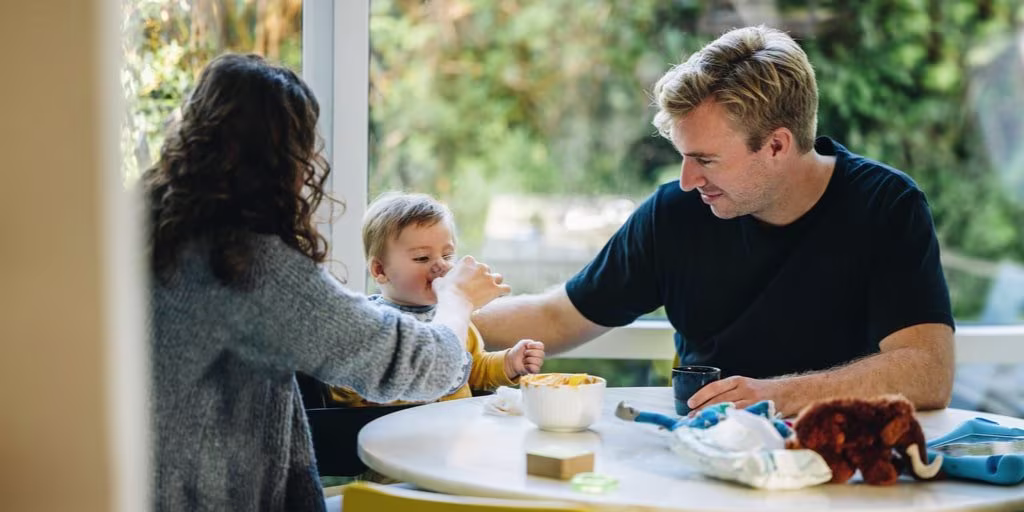 family having breakfast