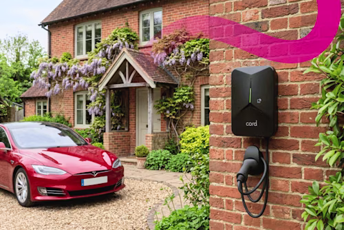 Lifestyle Cord Tethered 3