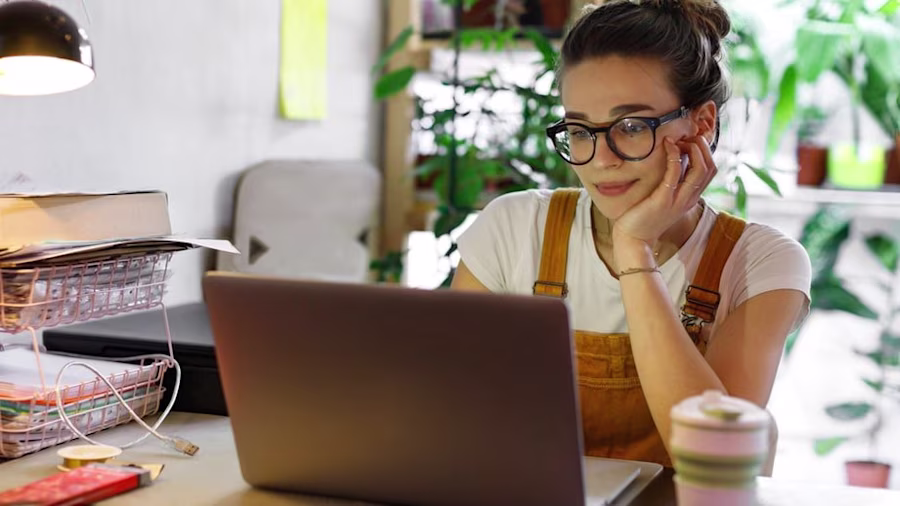 woman-using-laptop.jpg